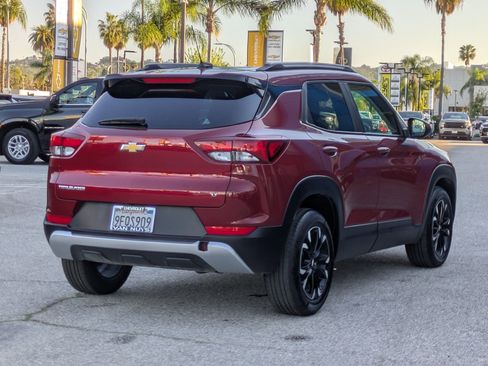 Certified 2023 Chevrolet TrailBlazer LT w/ Convenience Package image 5