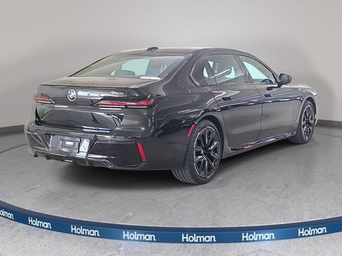 Certified 2024 BMW 740i w/ Premium Package 2 RWD image 6