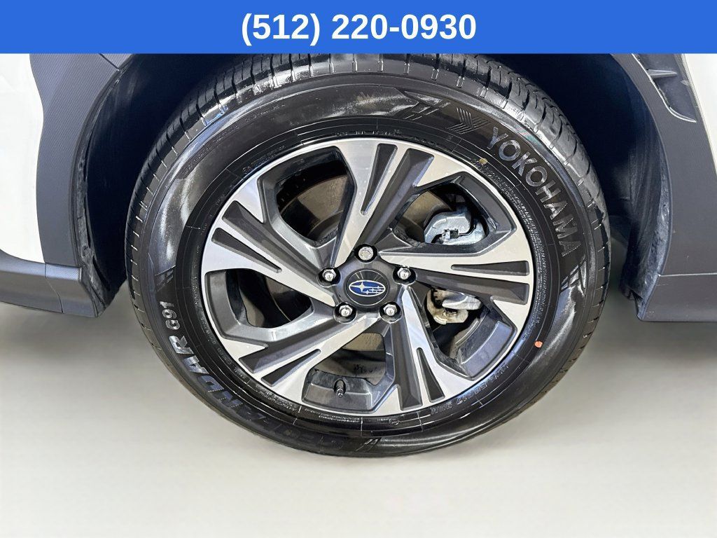 Certified 2026 Subaru Crosstrek 2.5i Premium AWD/4WD image 40