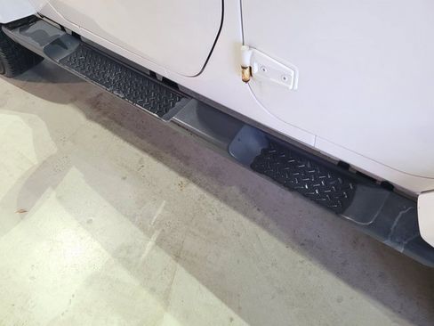 Used 2016 Jeep Wrangler Unlimited Sahara w/ Dual Top Group image 26