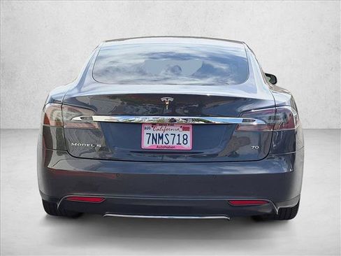 Used 2015 Tesla Model S 70 RWD image 7