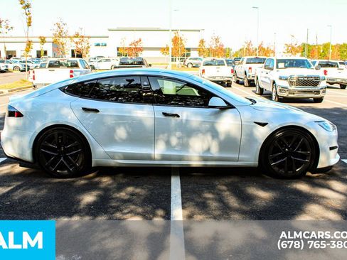 Used 2021 Tesla Model S Plaid image 9