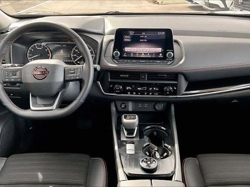 Certified 2025 Nissan Rogue Rock Creek image 15