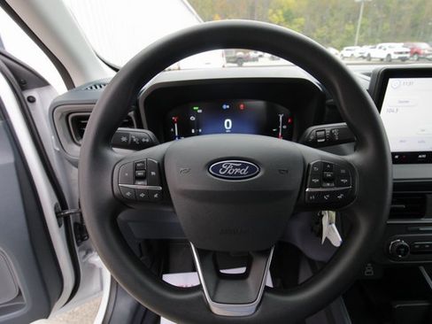 New 2025 Ford Maverick XL w/ Equipment Group 101A image 21