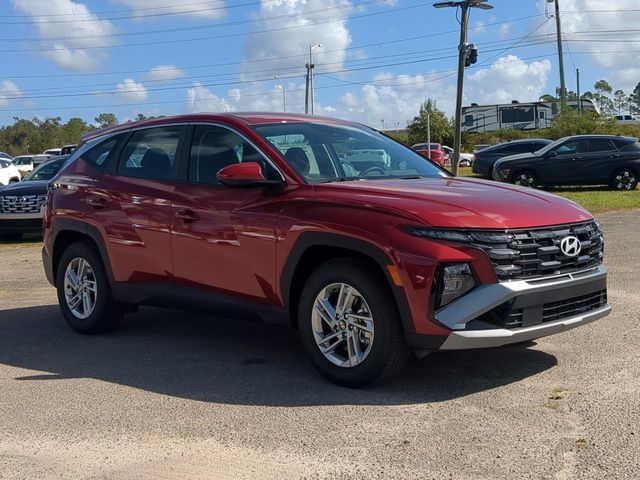 New 2025 Hyundai Tucson SE FWD image 3
