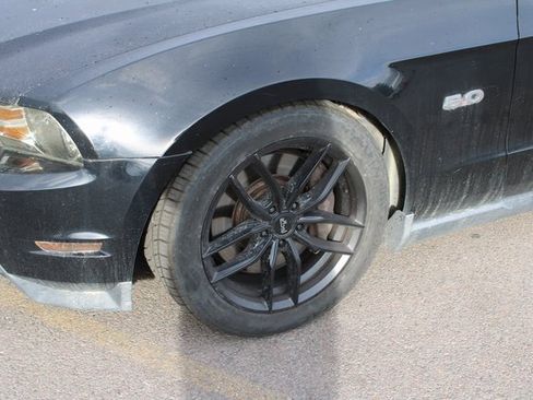 Used 2011 Ford Mustang GT Premium w/ Brembo Brake Pkg image 10