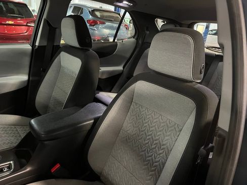 Used 2024 Chevrolet Equinox LS image 26
