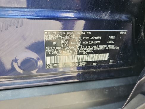 Used 2023 Toyota RAV4 XLE Premium AWD/4WD image 23