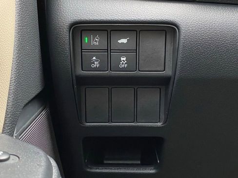 Used 2022 Honda CR-V EX-L image 10