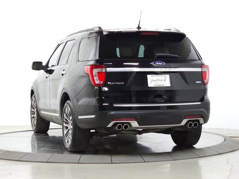 Used 2018 Ford Explorer Platinum image 6