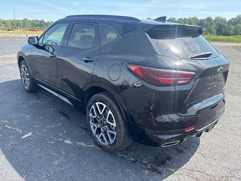 Used 2025 Chevrolet Blazer RS FWD image 6