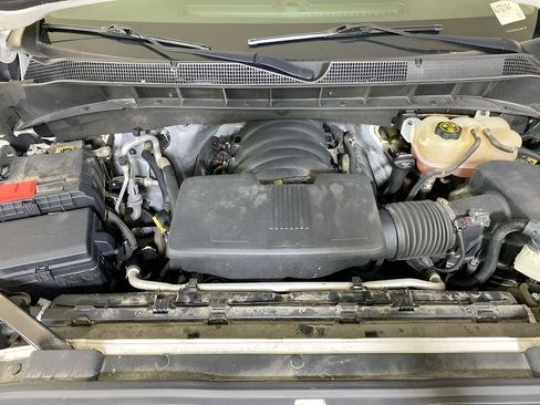 Used 2021 Chevrolet Silverado 1500 LT Trail Boss w/ Convenience Package II AWD/4WD image 19