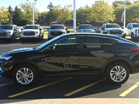 New 2026 Buick Envista Preferred w/ Convenience I Package image 4