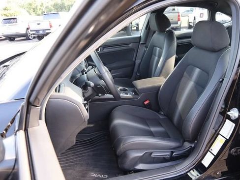 Used 2025 Honda Civic Sport image 8