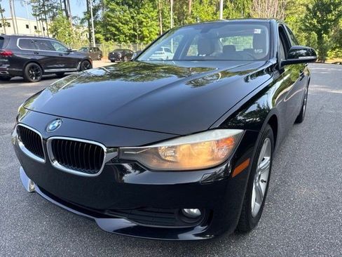 Used 2014 BMW 320i Sedan RWD image 8