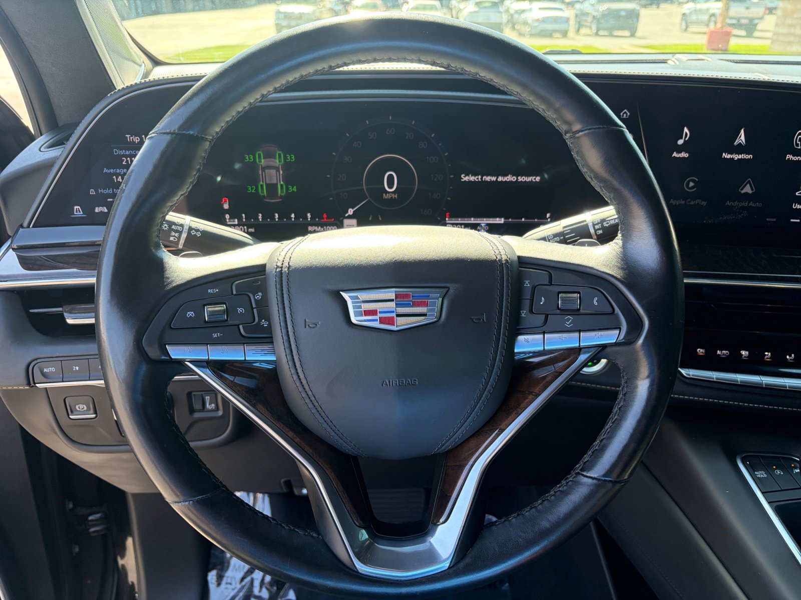 Used 2021 Cadillac Escalade Sport Platinum AWD/4WD image 12