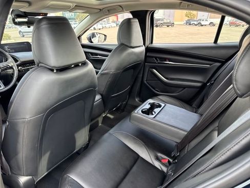 Used 2025 MAZDA MAZDA3 s image 23