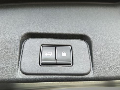 Certified 2024 Nissan Rogue SL w/ SL Premium Package AWD/4WD image 14