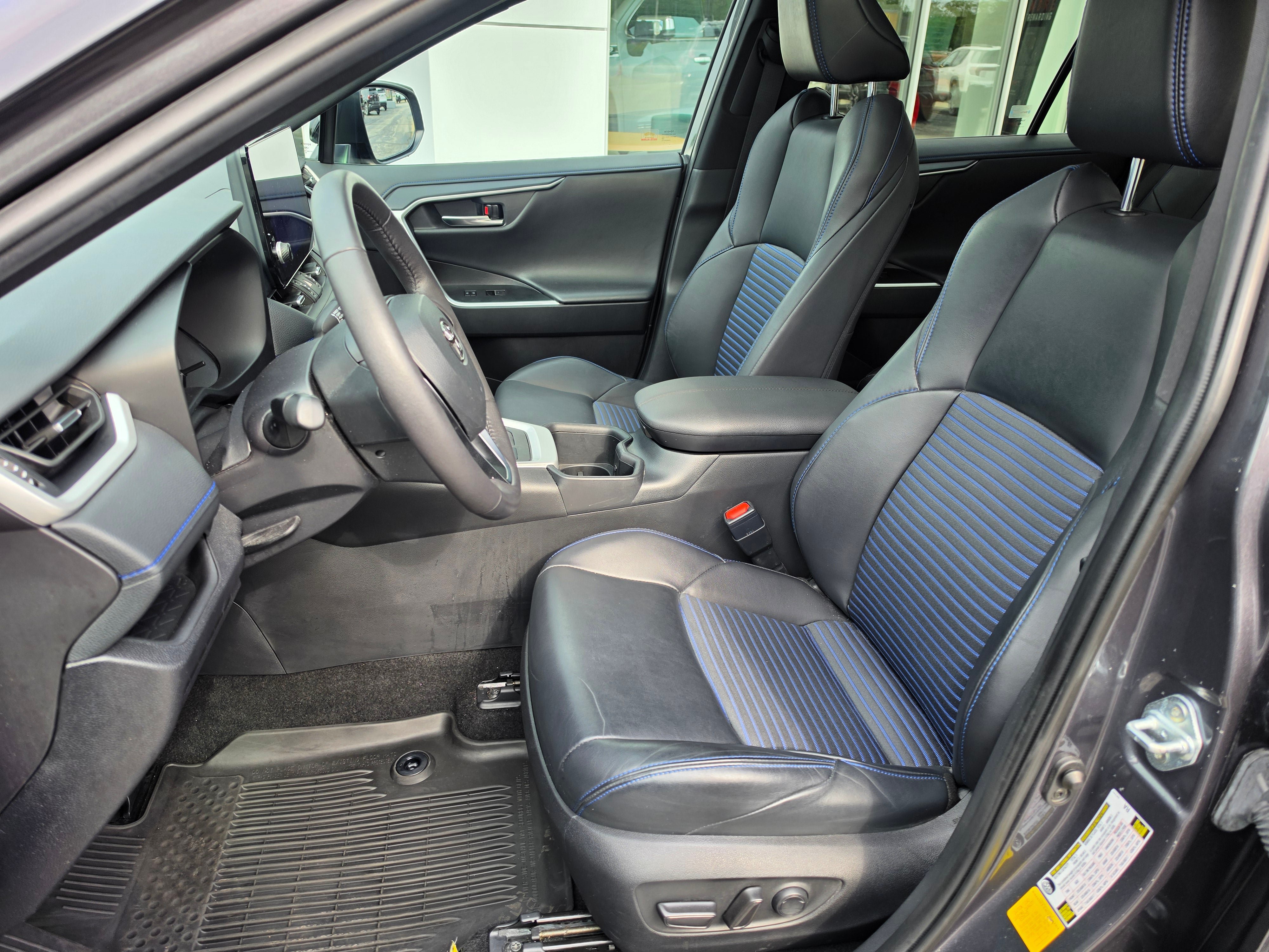 Used 2024 Toyota RAV4 XSE w/ Weather Package AWD/4WD image 10