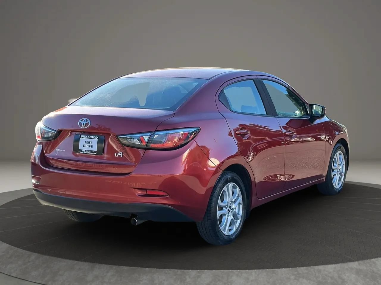 Used 2017 Toyota Yaris iA FWD image 12