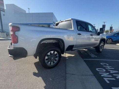 Used 2023 Chevrolet Silverado 2500 Custom w/ Gooseneck/5TH Wheel Package image 8