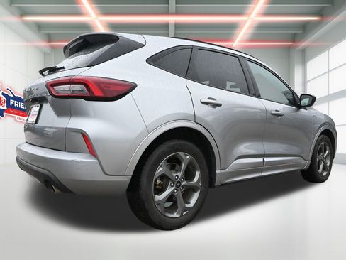 Used 2024 Ford Escape ST-Line FWD image 3