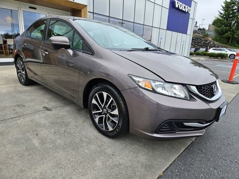 Used 2015 Honda Civic EX image 3