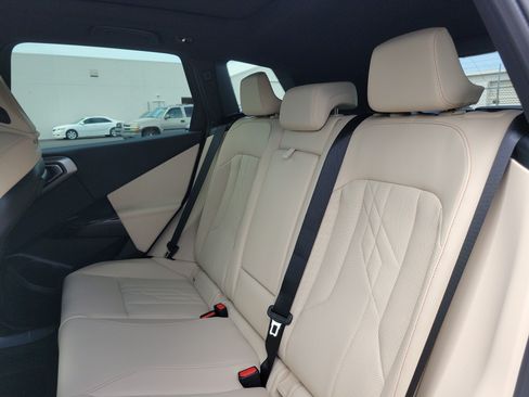 New 2026 BMW X3 xDrive30i w/ Premium Package AWD/4WD image 8