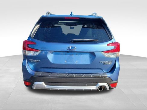 Used 2023 Subaru Forester Touring w/ Popular Package #3 AWD/4WD image 8