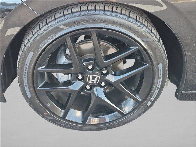 Used 2025 Honda Civic Sport image 28