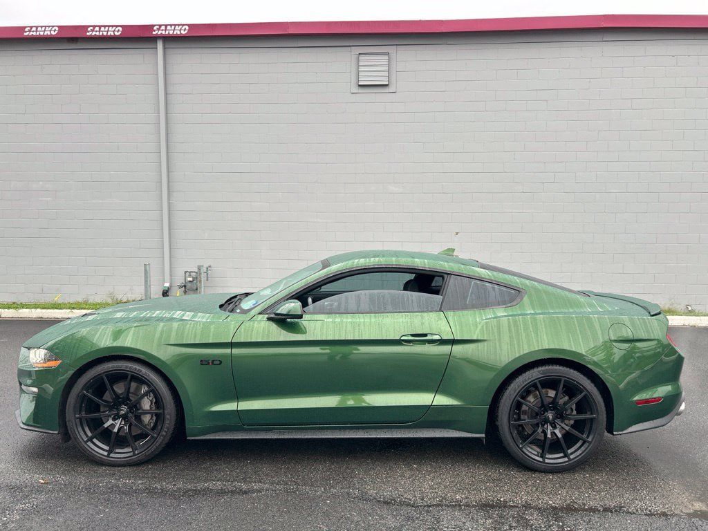 Used 2022 Ford Mustang GT RWD image 8