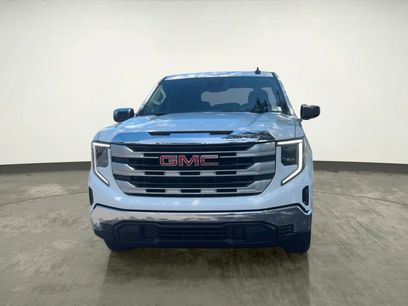 New 2026 GMC Sierra 1500 SLE