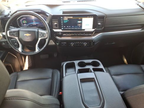 Used 2025 Chevrolet Silverado 1500 LT w/ All Star Edition Plus RWD image 11