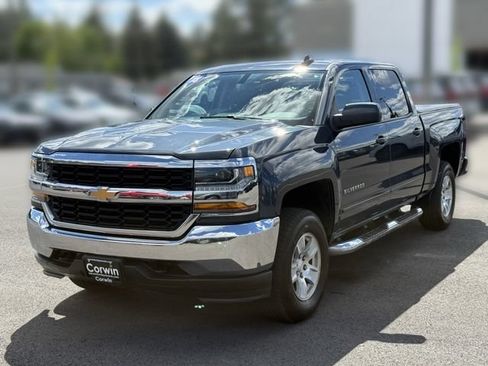 Used 2018 Chevrolet Silverado 1500 LT AWD/4WD image 5