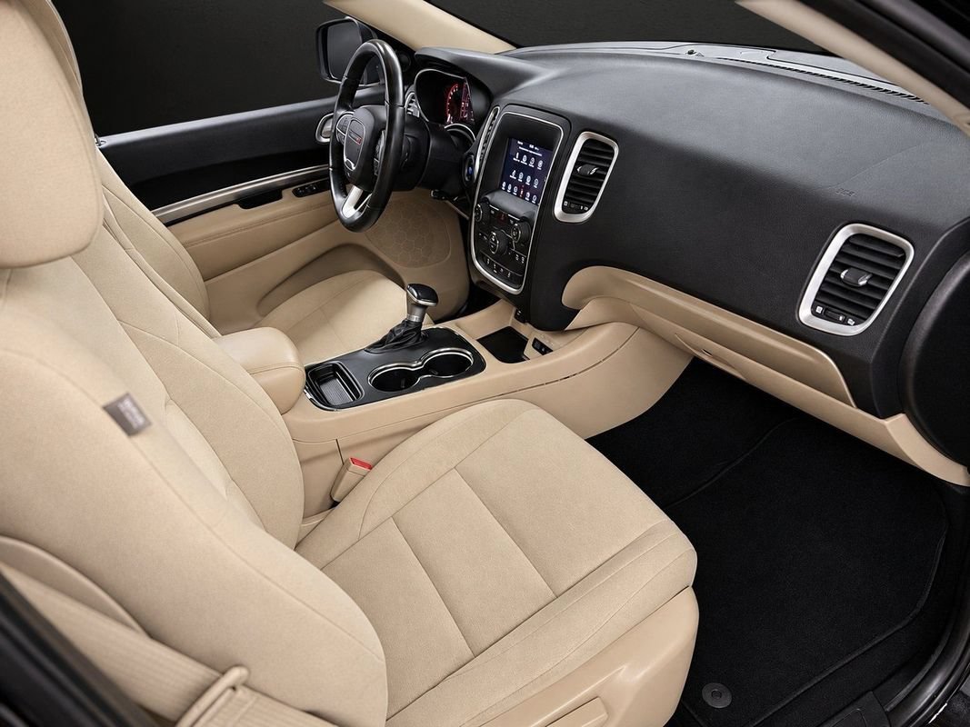 Used 2019 Dodge Durango SXT w/ 3rd Row Seating Group AWD/4WD image 22