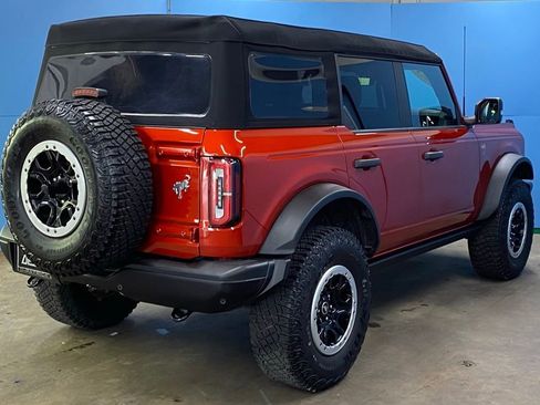Used 2023 Ford Bronco Badlands AWD/4WD image 11