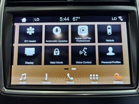 Used 2019 Lincoln Nautilus Premier AWD/4WD image 28