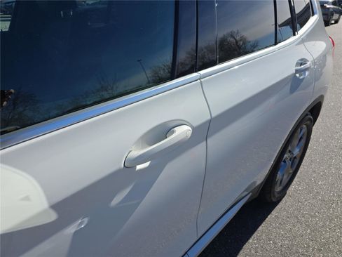 Used 2021 BMW X3 xDrive30i w/ Convenience Package image 13