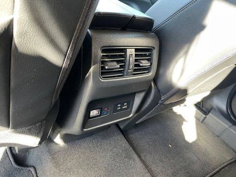 Certified 2023 Nissan Rogue SL w/ SL Premium Package AWD/4WD image 11