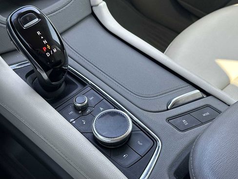 Used 2020 Cadillac XT5 Premium Luxury image 21