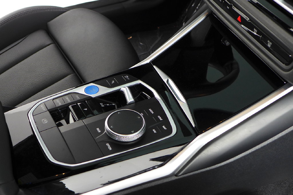Certified 2024 BMW i4 eDrive35 w/ Convenience Package RWD image 15