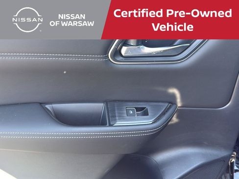 Used 2026 Nissan Rogue Platinum w/ Platinum Premium Package AWD/4WD image 22