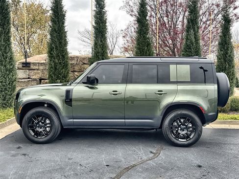 Used 2026 Land Rover Defender 110 S image 2