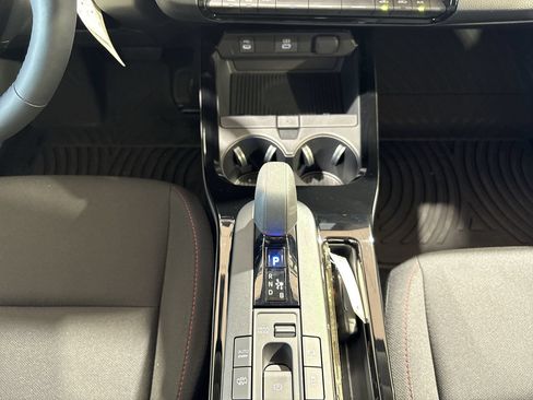 New 2026 Toyota Prius Plug-In Hybrid FWD image 21