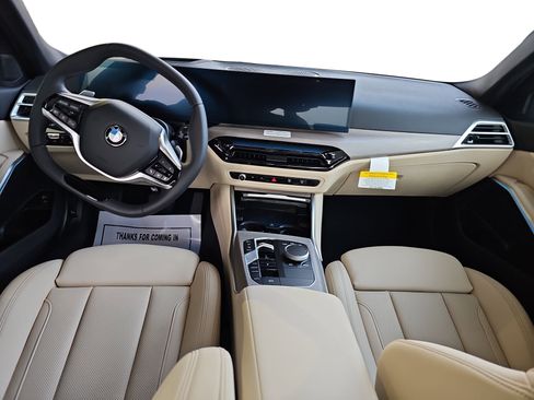 Certified 2025 BMW 330i Sedan w/ Premium Package image 9