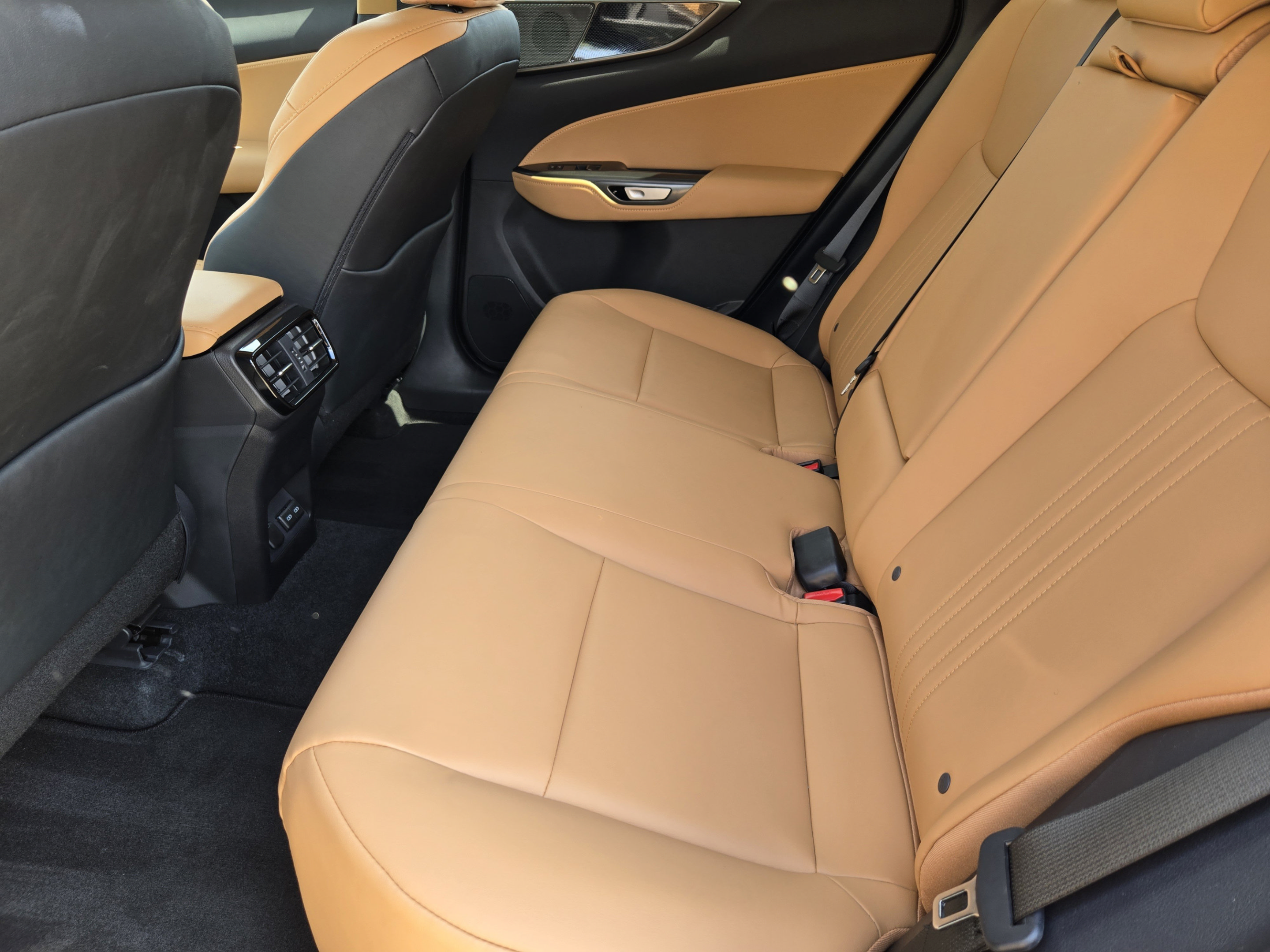 Certified 2026 Lexus NX 350 AWD w/ Cold Area Package image 28
