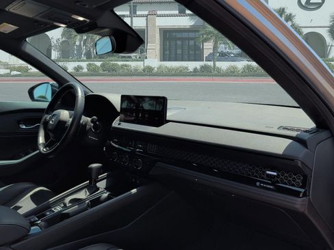 Used 2024 Honda Accord Sport image 28