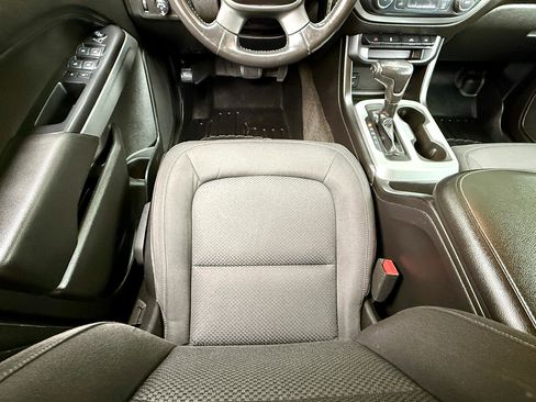 Used 2018 Chevrolet Colorado LT w/ LT Convenience Package image 15