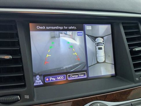 Used 2017 INFINITI QX80 4WD w/ Deluxe Technology Package image 14