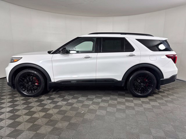 Certified 2023 Ford Explorer ST w/ Equipment Group 401A AWD/4WD image 7